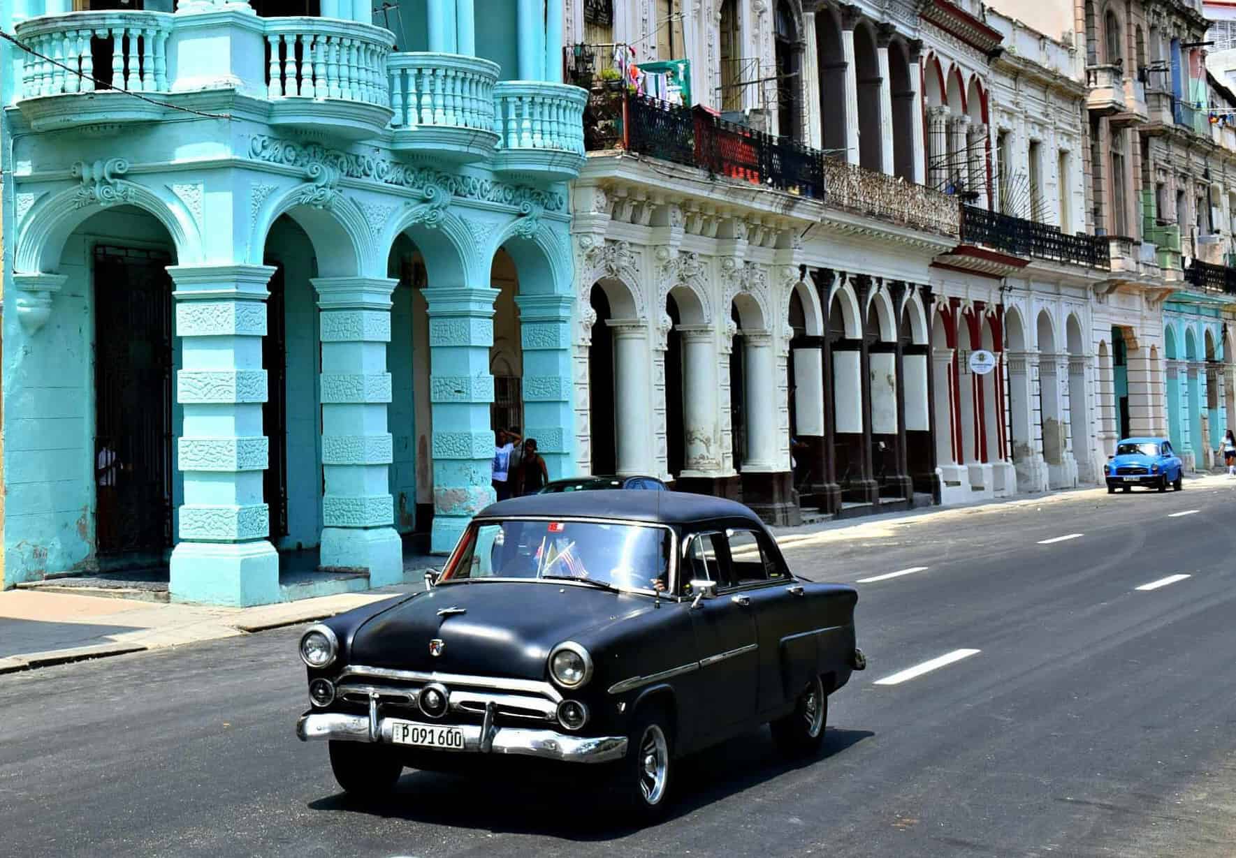 old car tours cuba