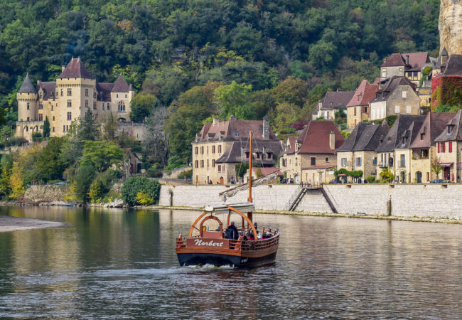 The Prettiest Villages in the Dordogne, France + Where to Stay