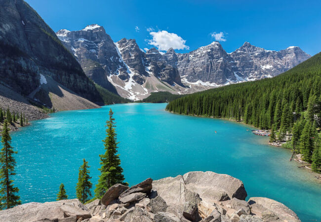 How to get to Moraine Lake in Banff National Park in 2024